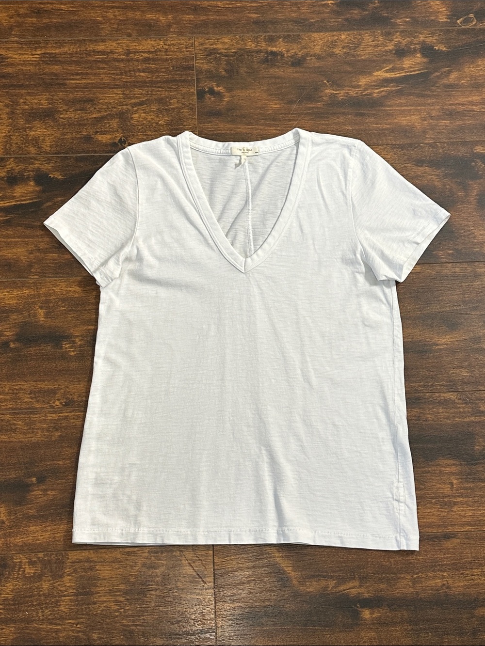 🤍 Rag & Bone Organic Cotton White V-Neck Tee Size M